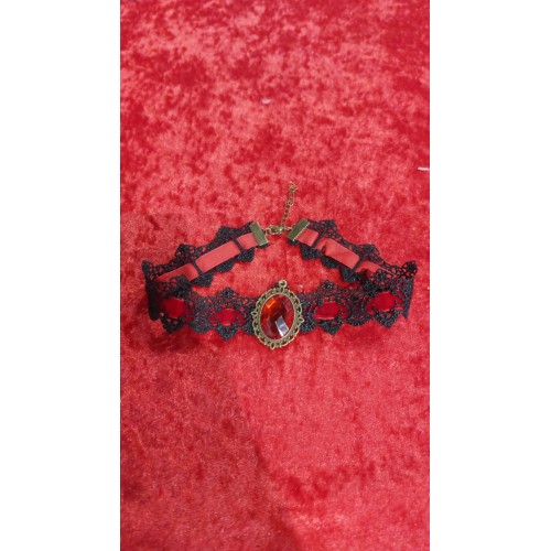 GIROCOLLO ROSSO GOTICO